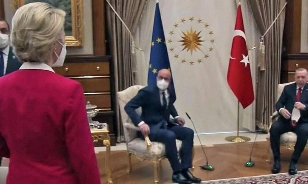 Σαλ Μισέλ για Sofagate: «Θα ήθελα να γυρίσω τον χρόνο πίσω»